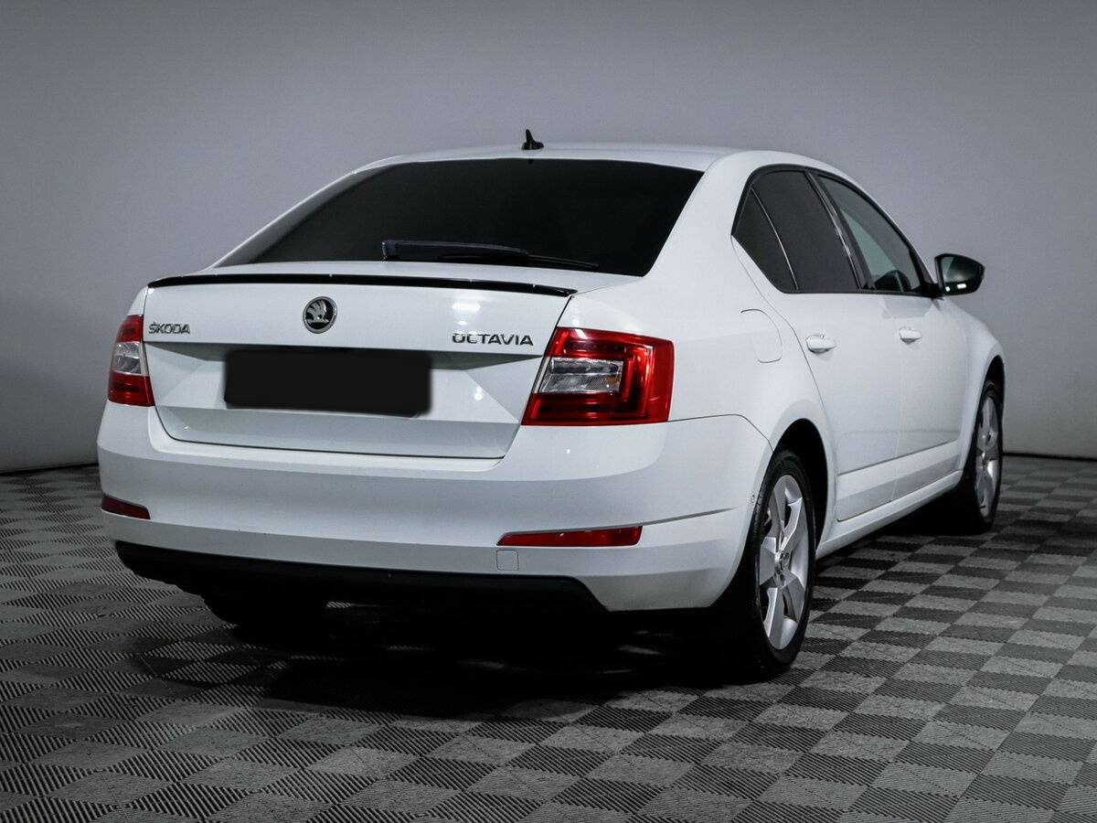 Skoda Octavia 2015 года с пробегом. Фото: #3