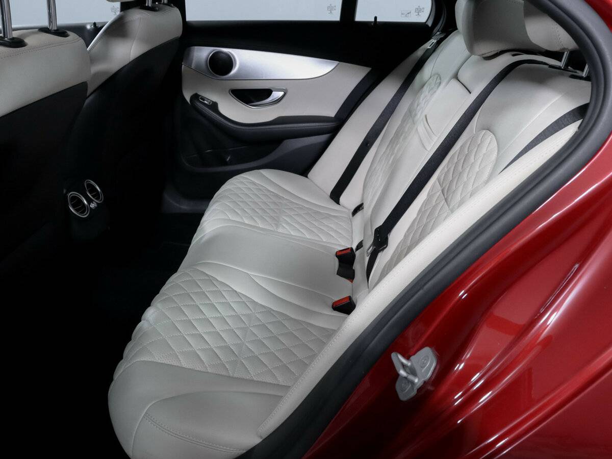 Mercedes-Benz C-Класс 2014 года с пробегом. Фото: #9