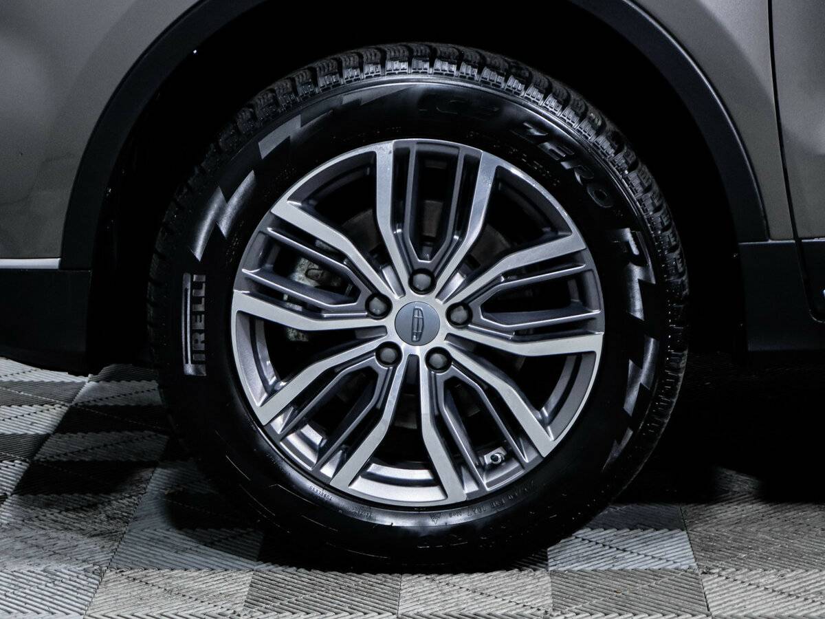 Б/У Джили Атлас Про 2023 года. Фото: #14