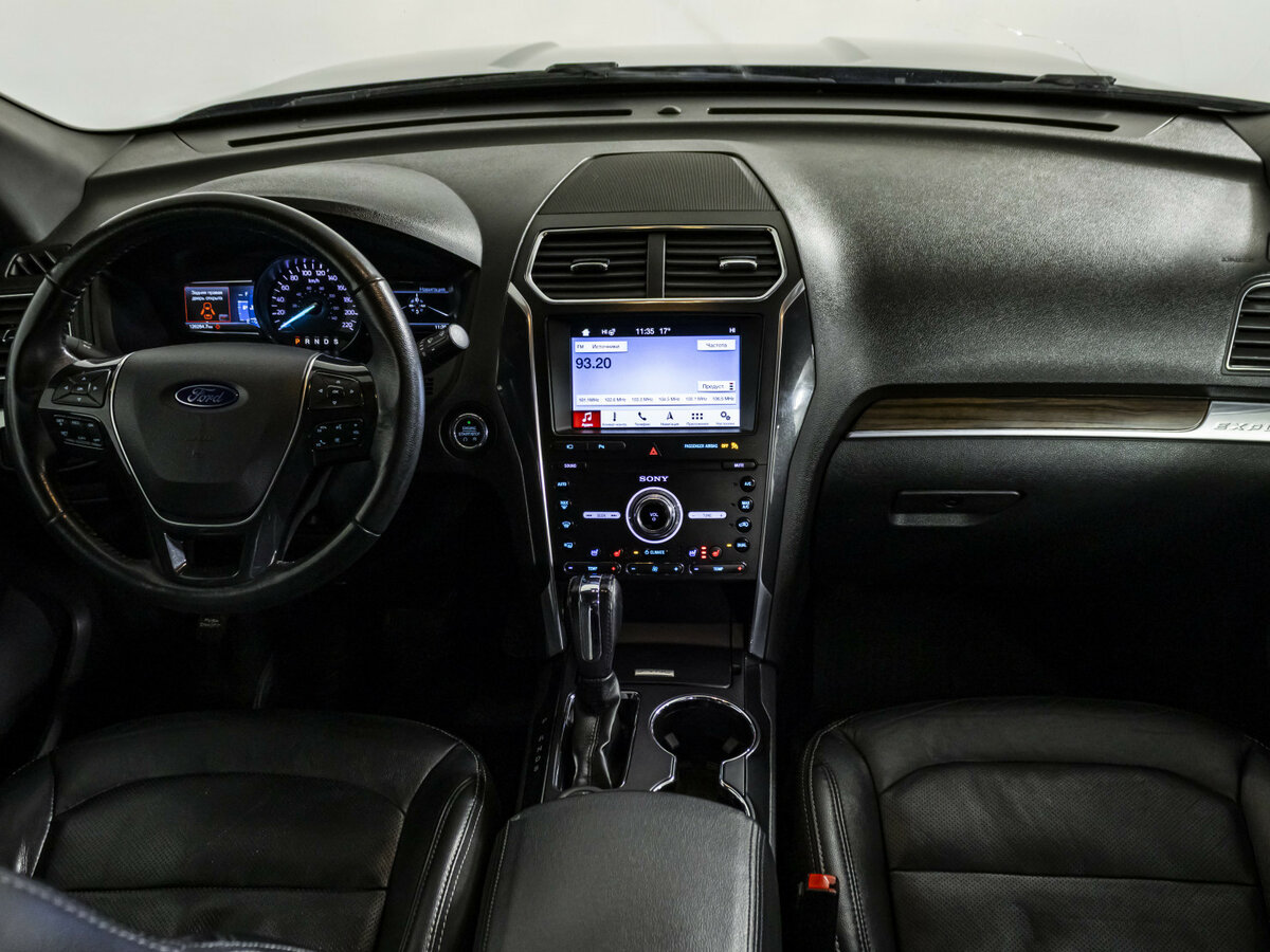 Ford Explorer 2018 года с пробегом. Фото: #9
