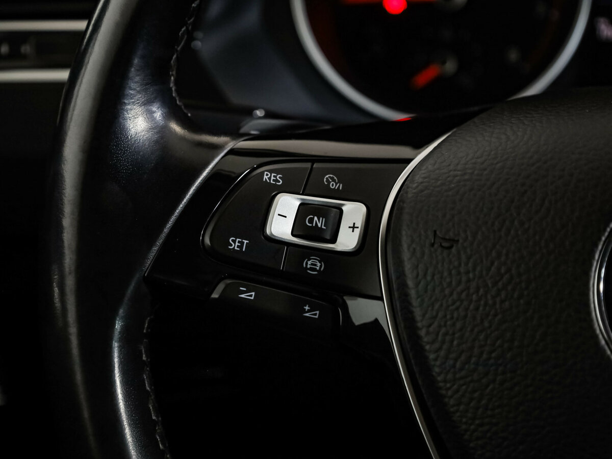 Б/У Фольксваген Тигуан 2020 года. Фото: #11