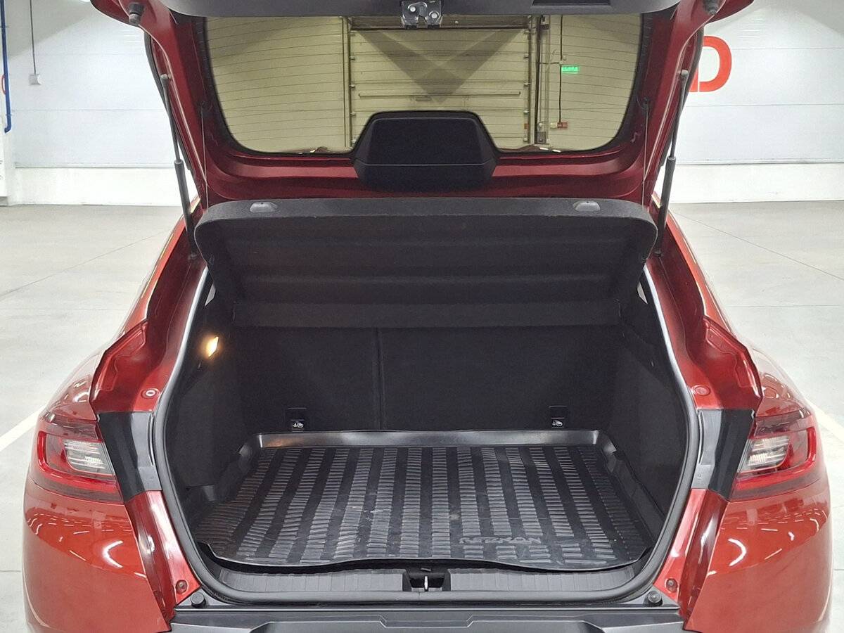 Renault Arkana 2019 года с пробегом. Фото: #9