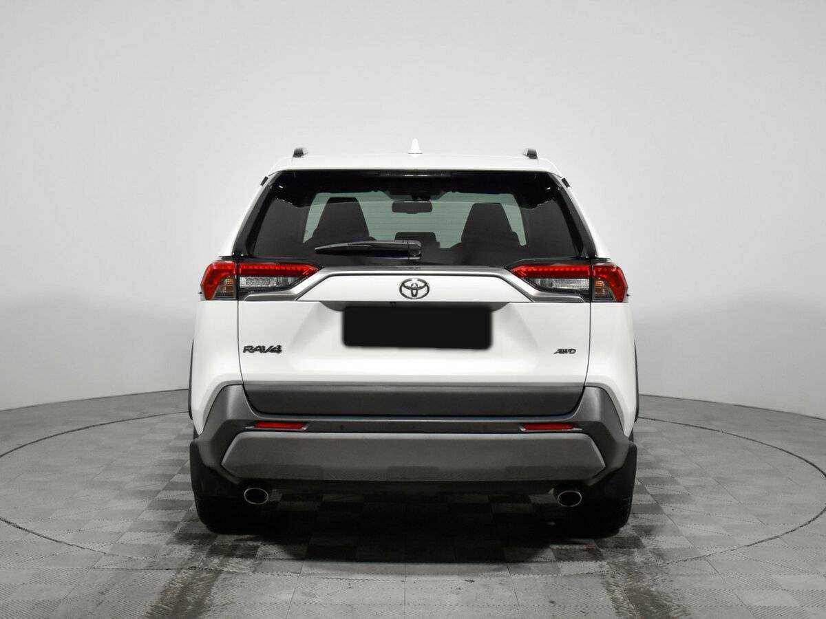 Toyota RAV4 2019 года с пробегом. Фото: #5