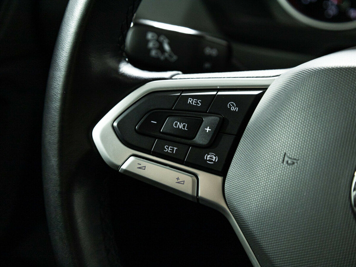 Volkswagen Tiguan 2021 года с пробегом. Фото: #17