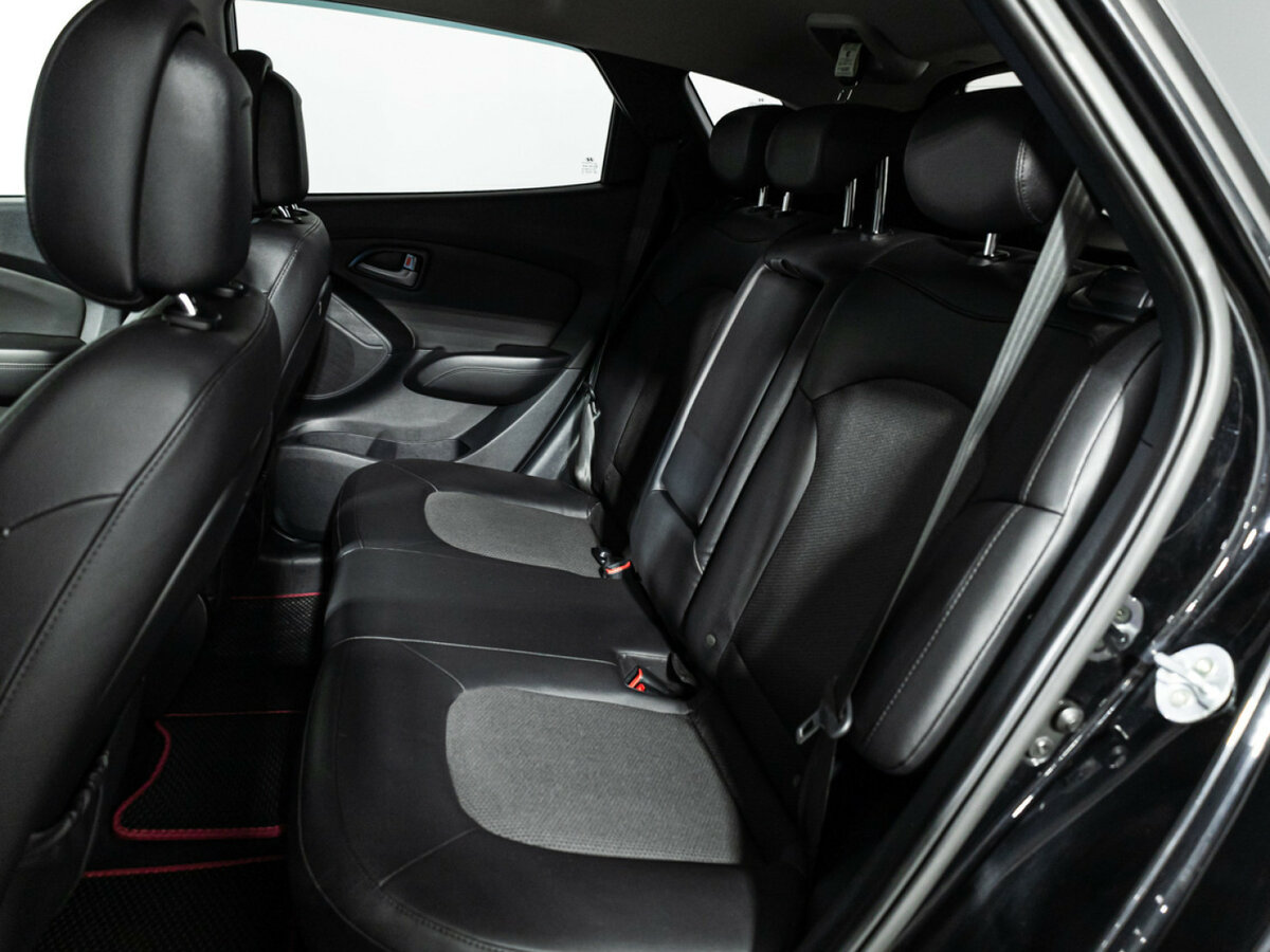 Б/У Хендай ай-икс35 2014 года. Фото: #9