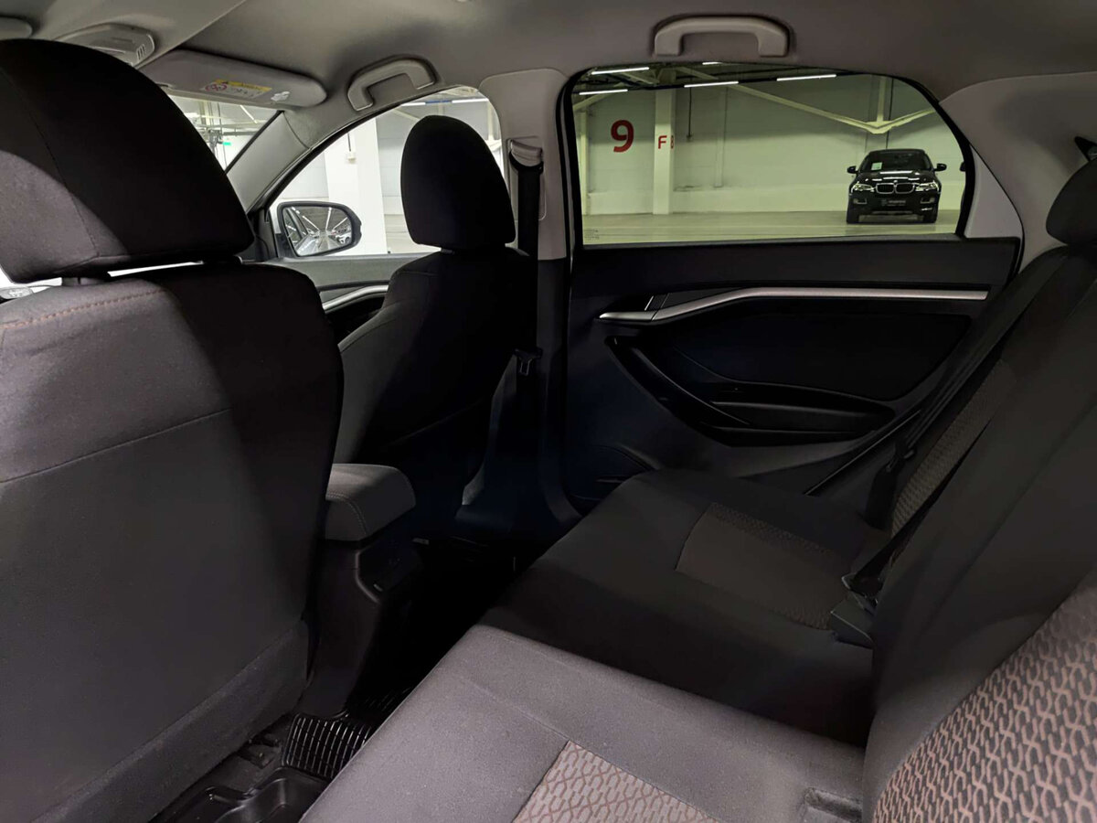 Lada (ВАЗ) Vesta 2020 года с пробегом. Фото: #11