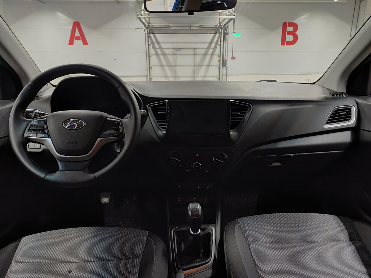 Б/У Хендай Солярис 2017 года. Фото: #13