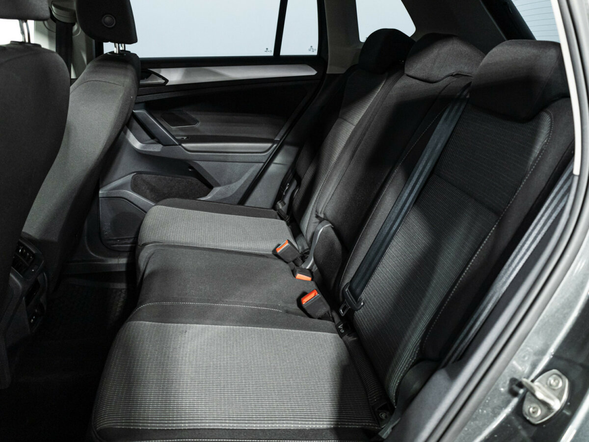 Volkswagen Tiguan 2022 года с пробегом. Фото: #9
