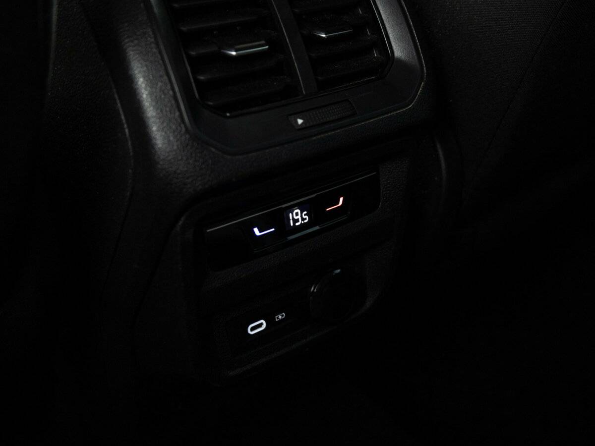 Volkswagen Tiguan 2022 года с пробегом. Фото: #16