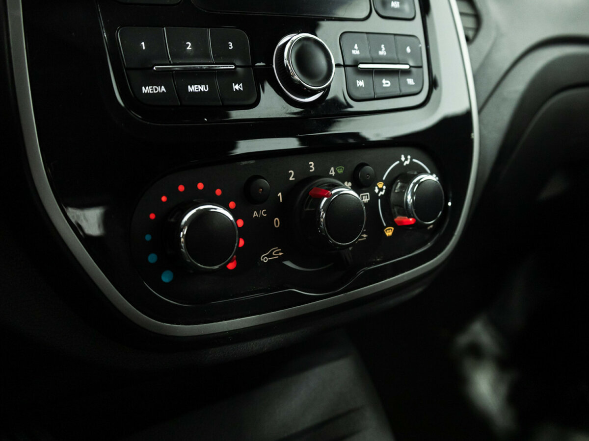 Б/У Рено Каптюр 2018 года. Фото: #14