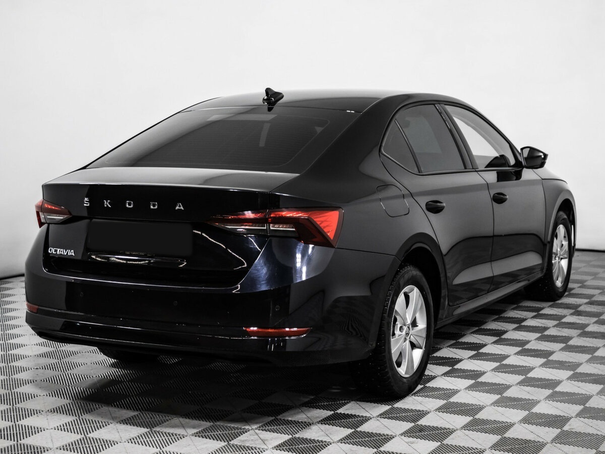 Skoda Octavia 2020 года с пробегом. Фото: #4