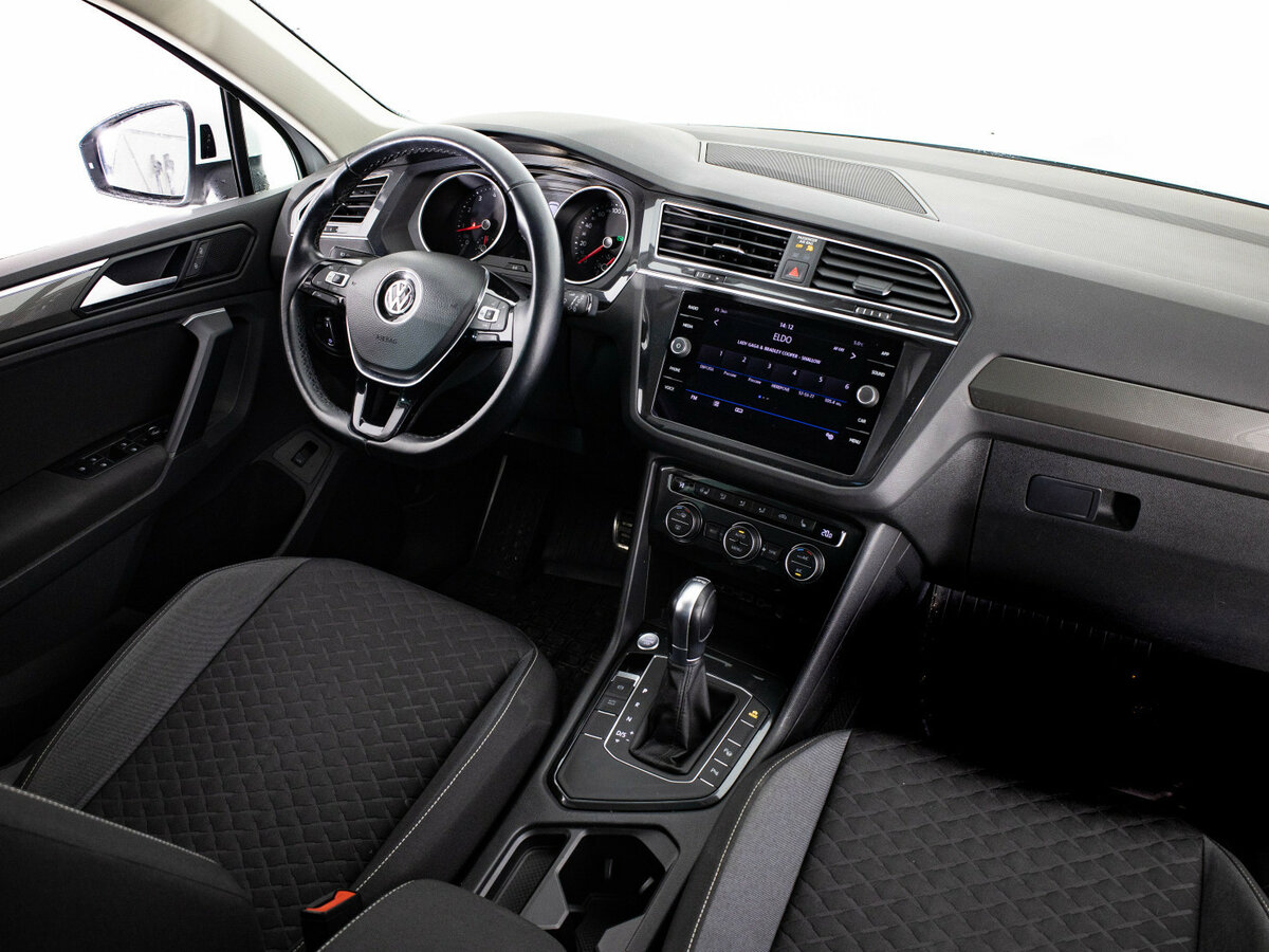 Volkswagen Tiguan 2018 года с пробегом. Фото: #13