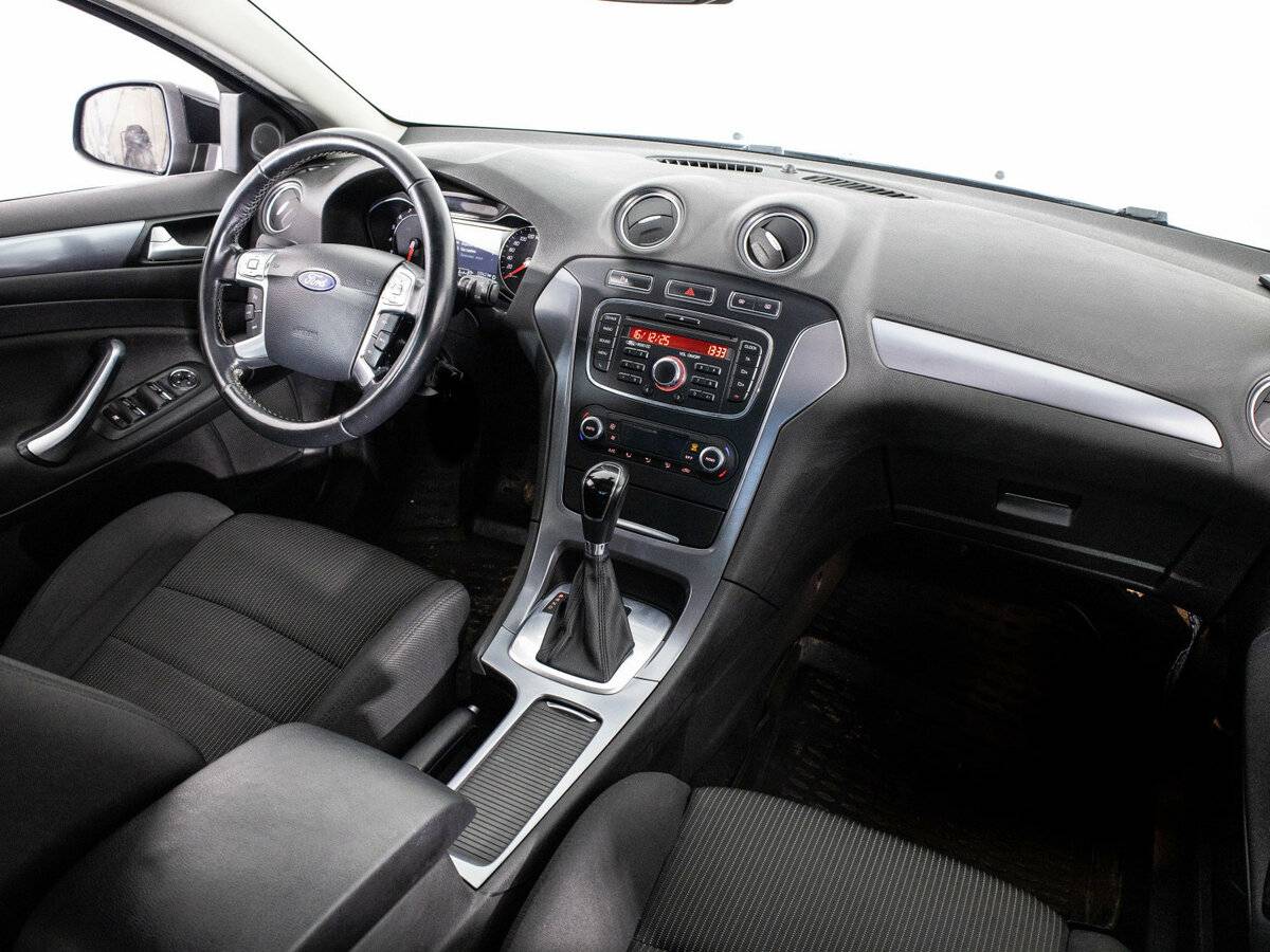 Ford Mondeo 2014 года с пробегом. Фото: #10