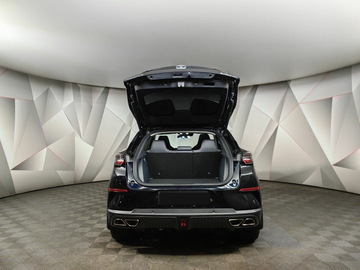 Б/У Чанган УНИ-Т 2024 года. Фото: #8