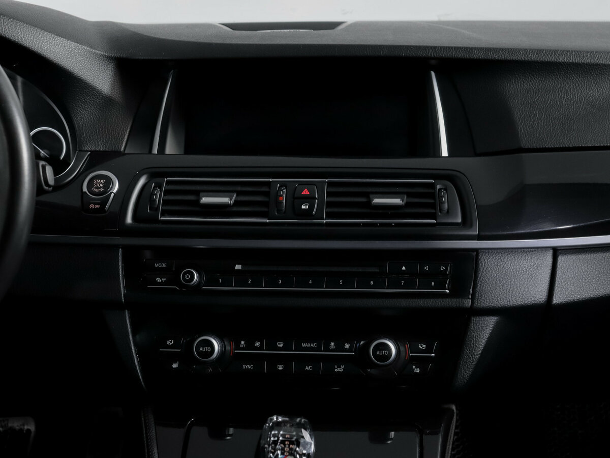 BMW 5 серии 2014 года с пробегом. Фото: #12