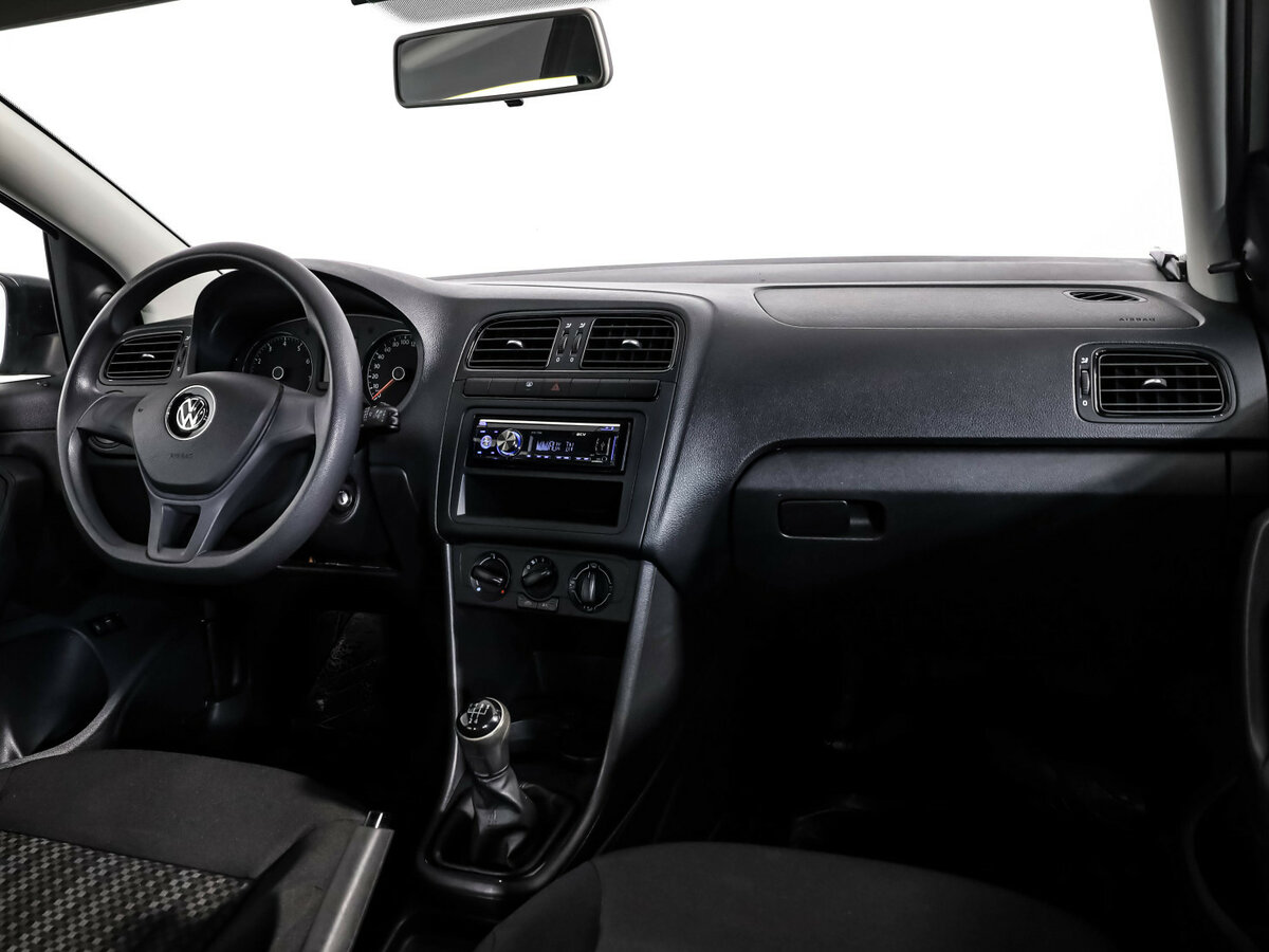 Volkswagen Polo 2018 года с пробегом. Фото: #6