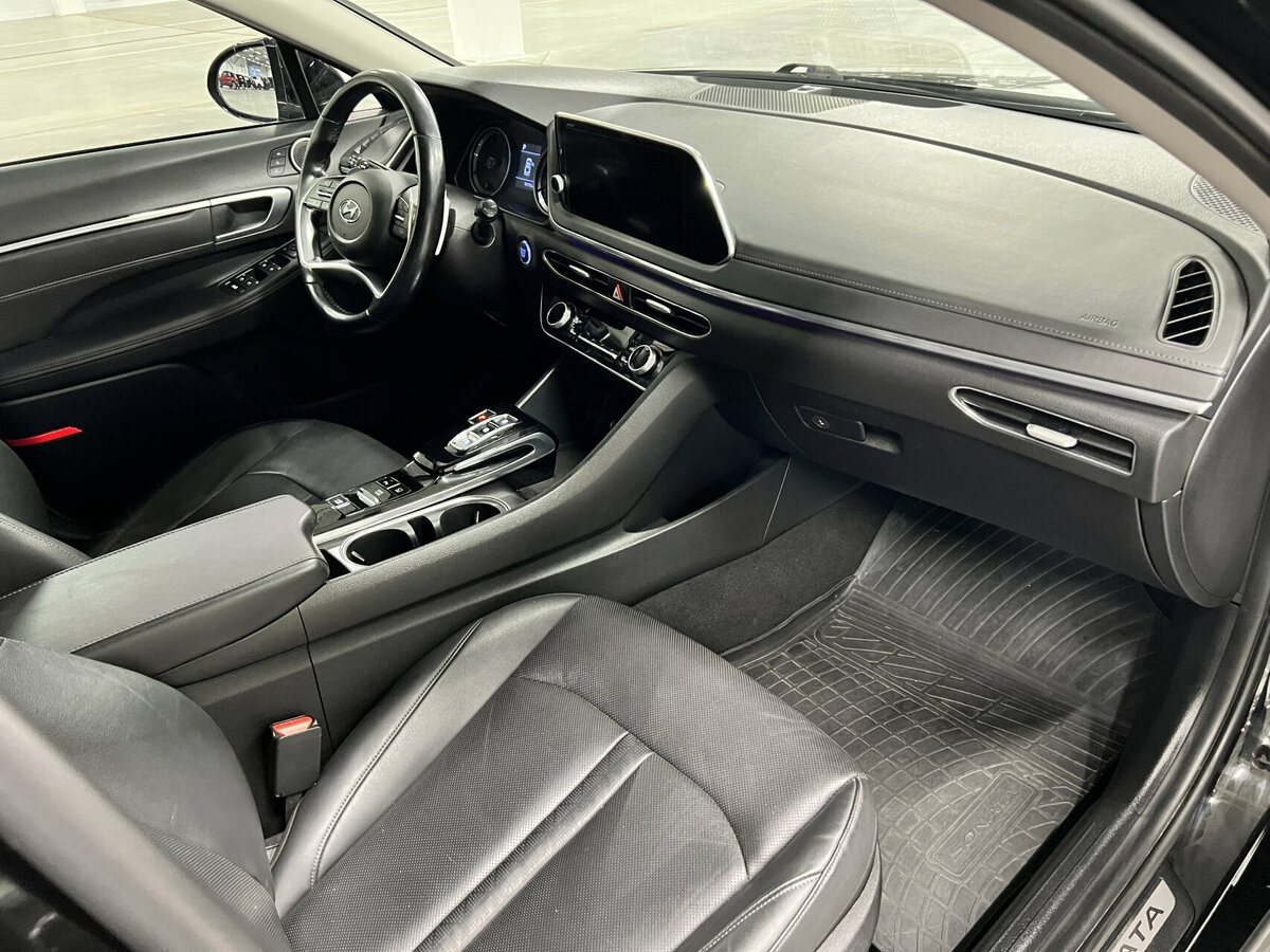 Hyundai Sonata 2020 года с пробегом. Фото: #10