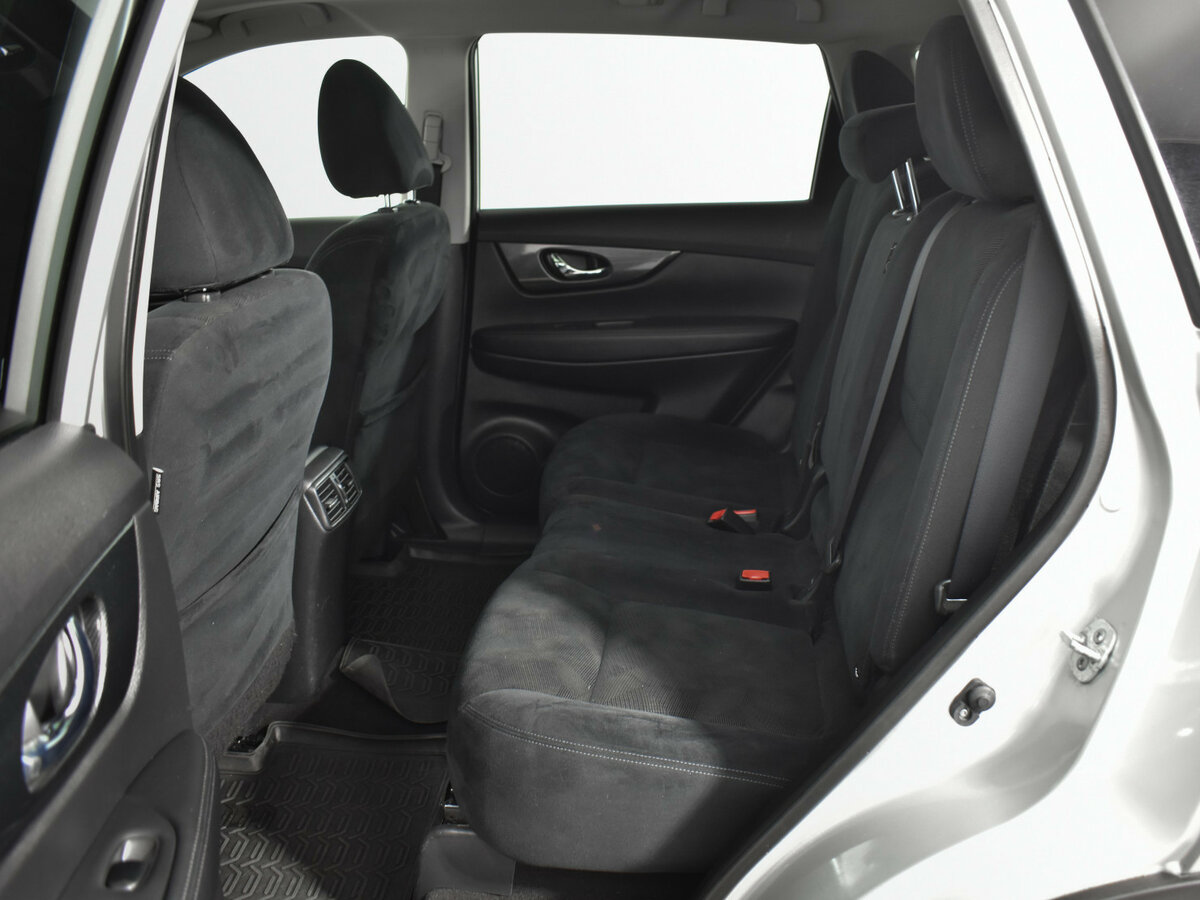 Nissan X-Trail 2015 года с пробегом. Фото: #10