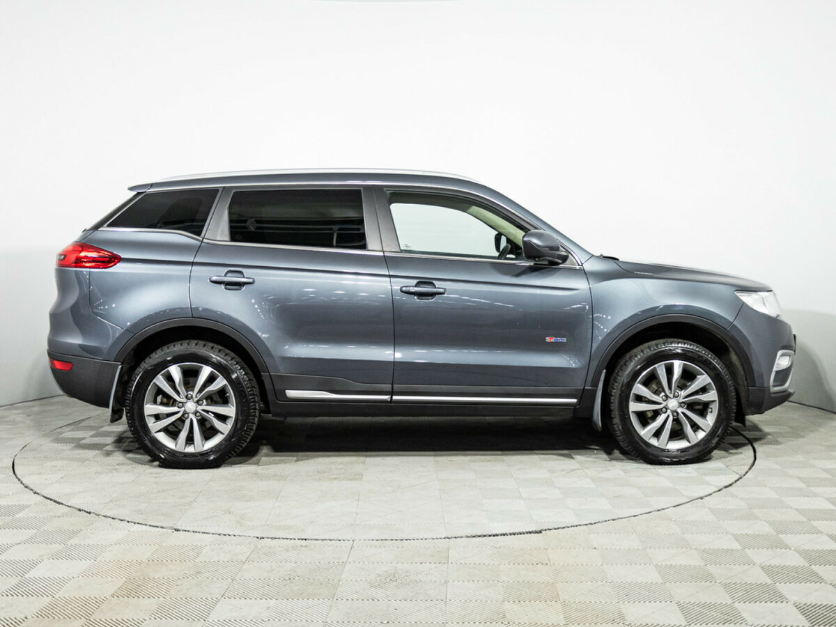 Geely Atlas 2021 года с пробегом. Фото: #3