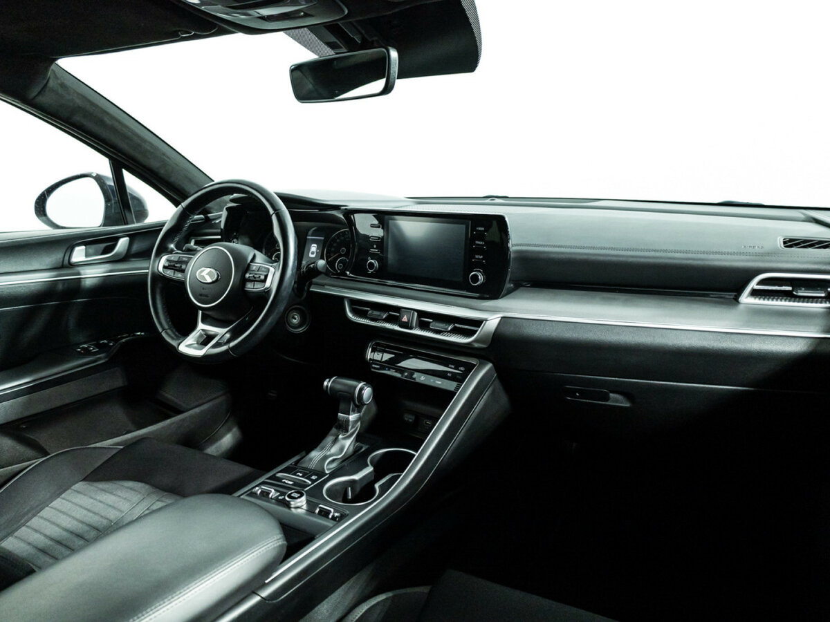 Kia K5 2020 года с пробегом. Фото: #8