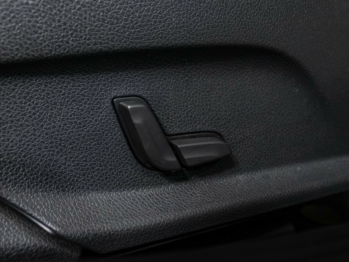 Mercedes-Benz C-Класс 2017 года с пробегом. Фото: #14