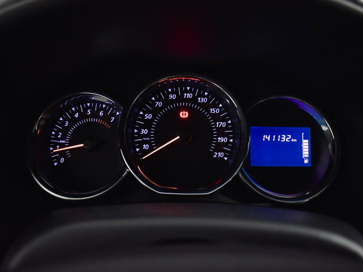 Renault Sandero 2016 года с пробегом. Фото: #18