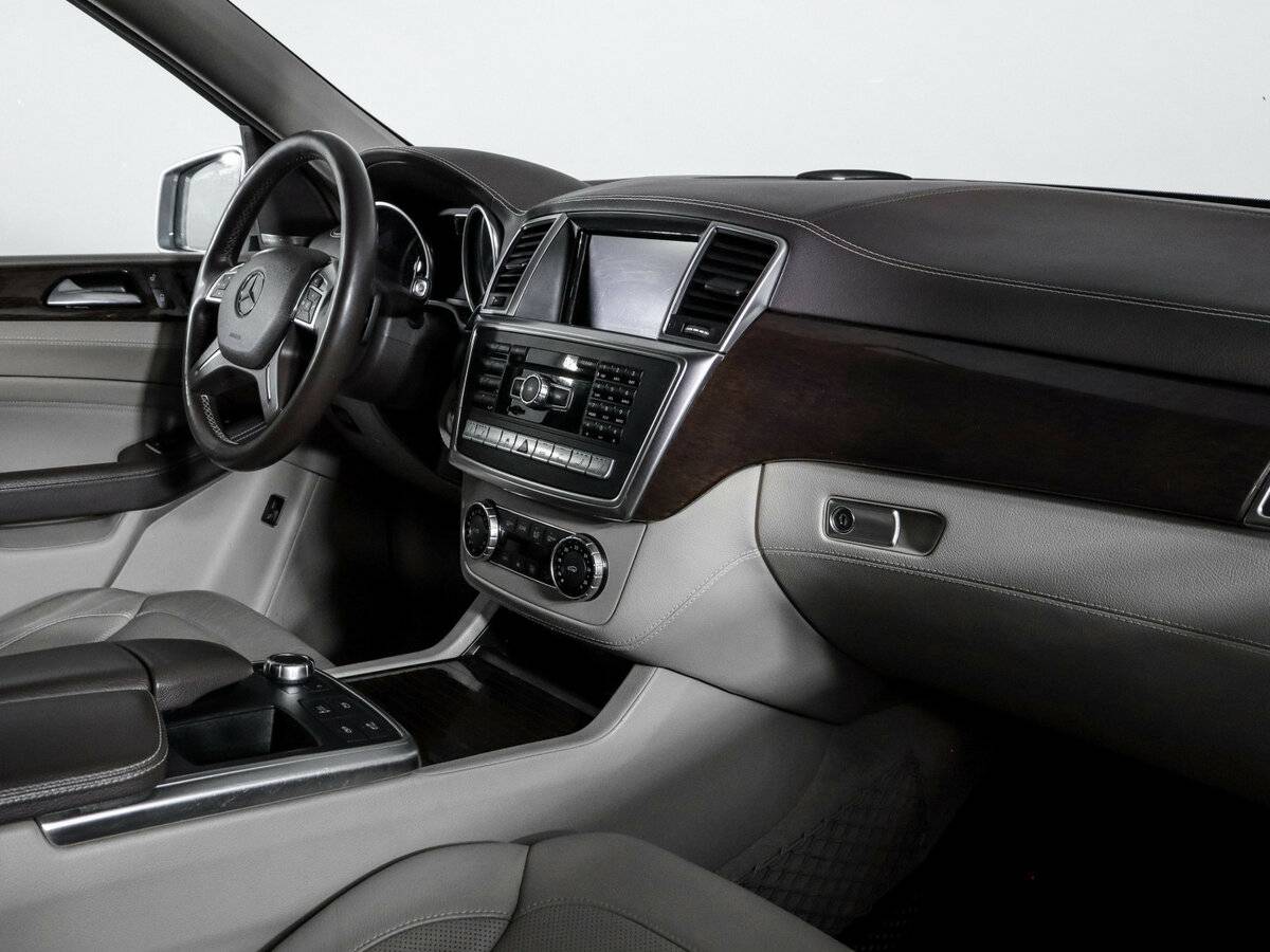 Mercedes-Benz M-Класс 2014 года с пробегом. Фото: #8