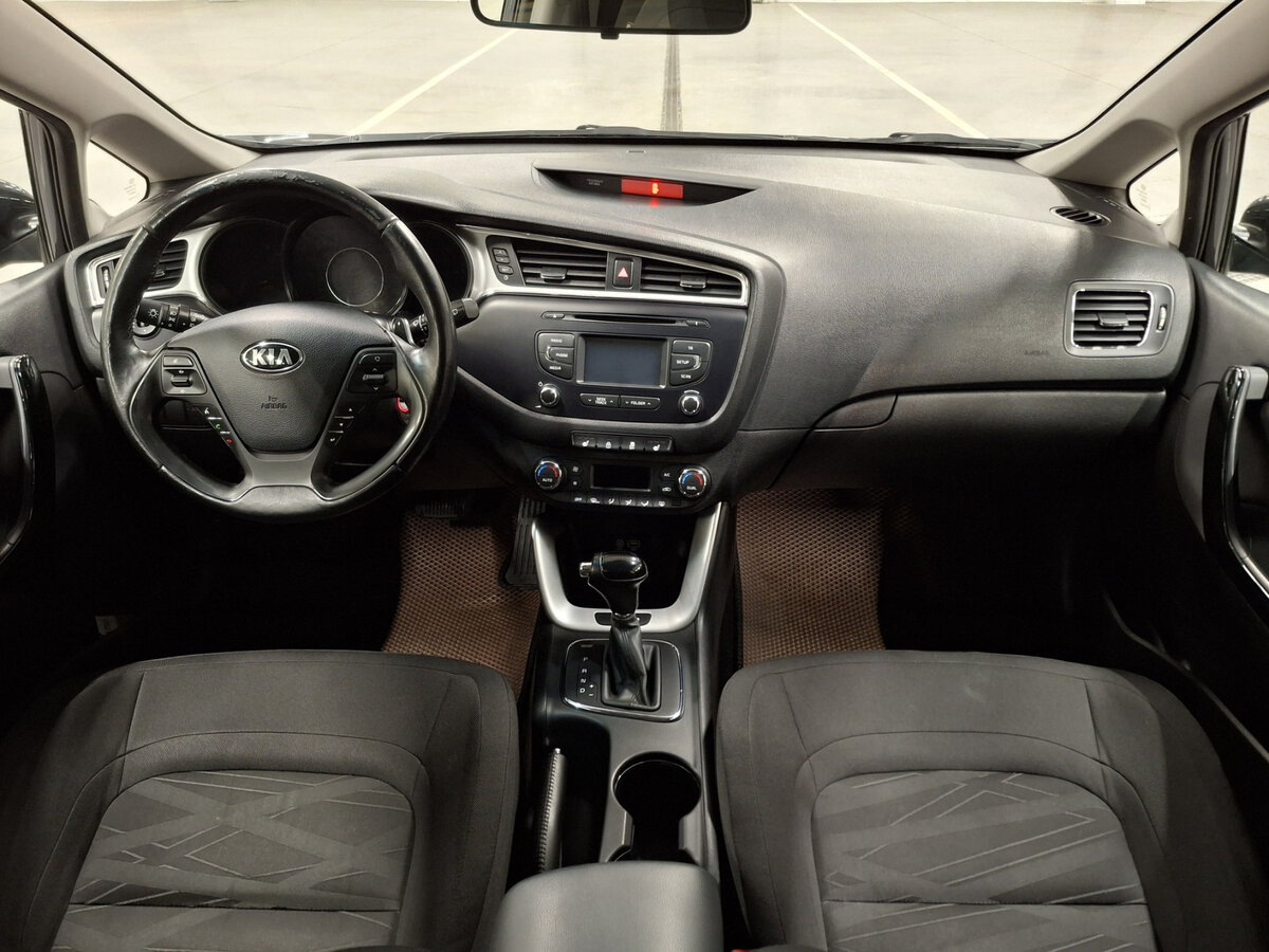 Б/У Киа Сид 2018 года. Фото: #13