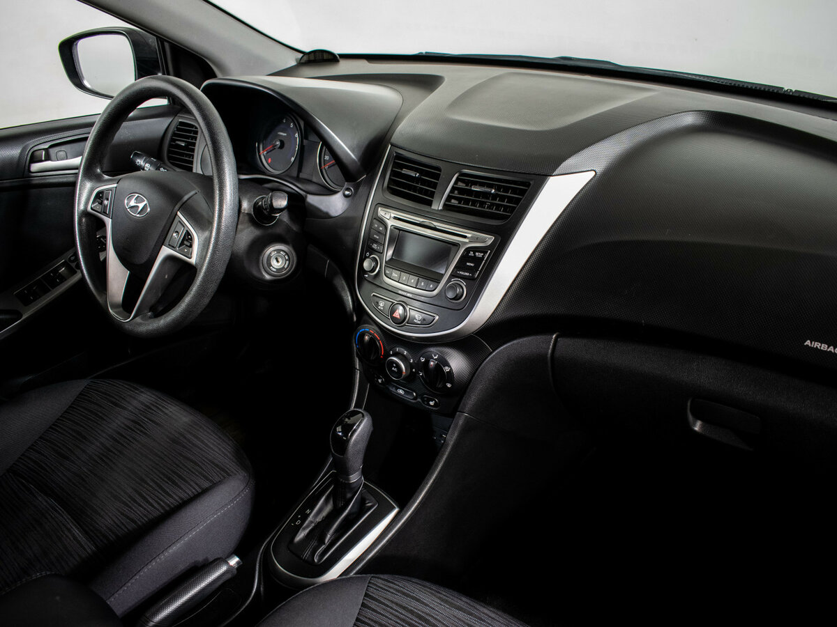 Hyundai Solaris 2015 года с пробегом. Фото: #9