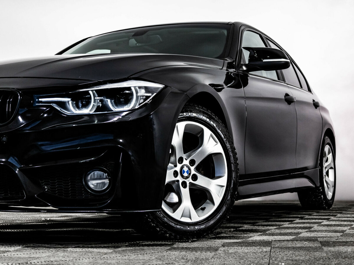 BMW 3 серии 2016 года с пробегом. Фото: #1