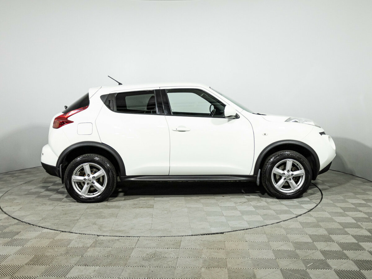 Nissan Juke 2014 года с пробегом. Фото: #3