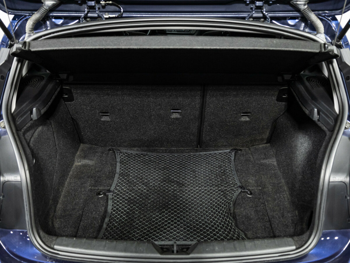 BMW 1 серии 2013 года с пробегом. Фото: #17