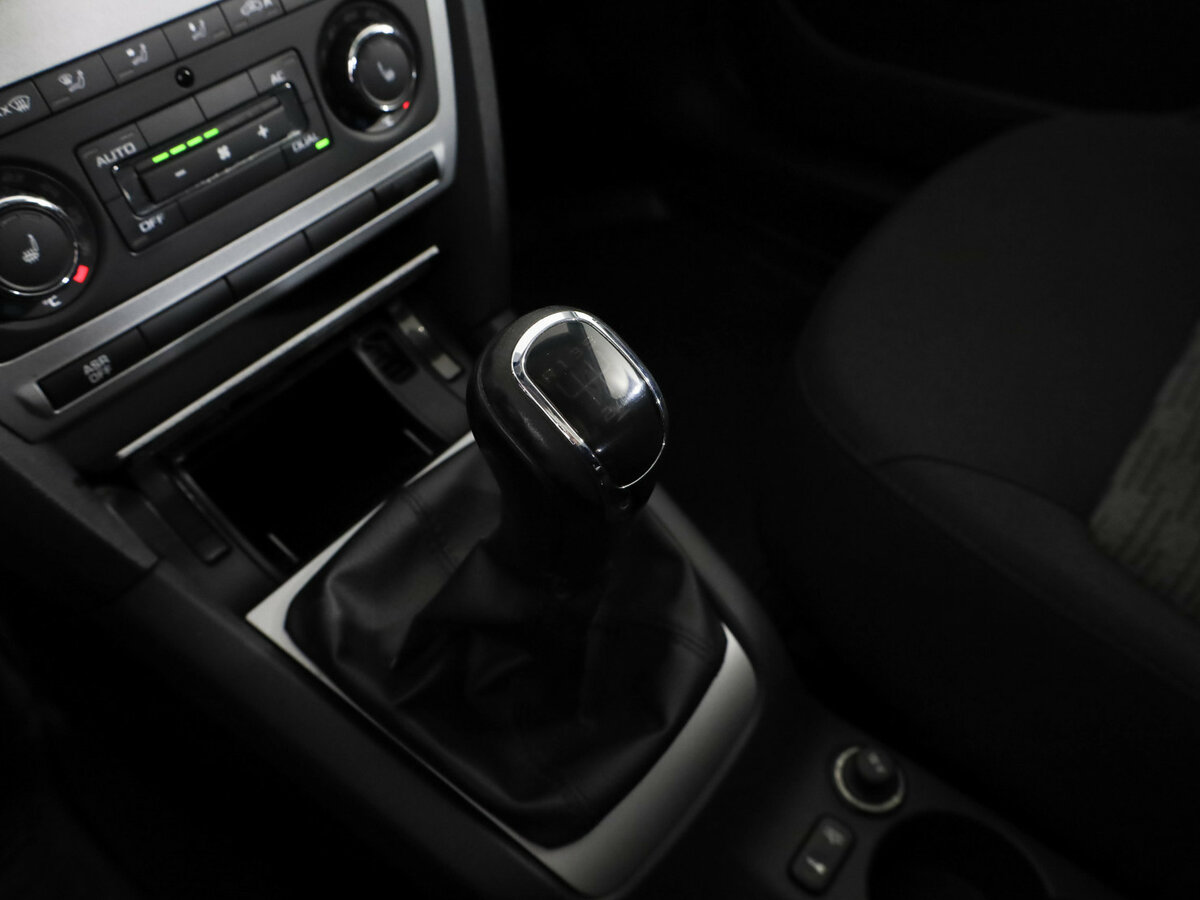 Skoda Octavia 2012 года с пробегом. Фото: #9