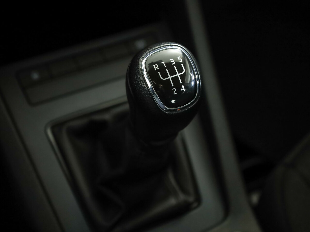 Б/У Шкода Октавия 2019 года. Фото: #15