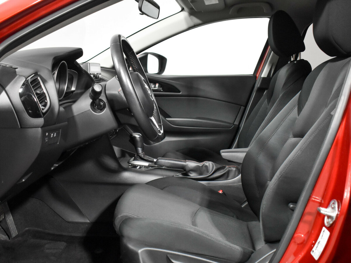 Mazda 3 2013 года с пробегом. Фото: #9