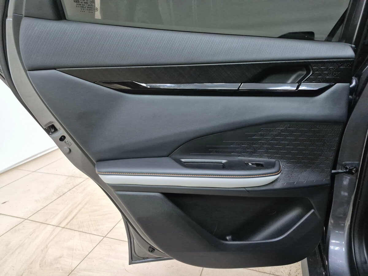 Changan UNI-V 2024 года с пробегом. Фото: #13