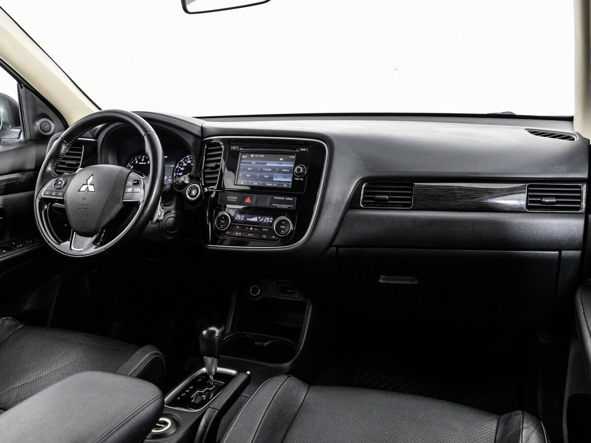 Mitsubishi Outlander 2016 года с пробегом. Фото: #6