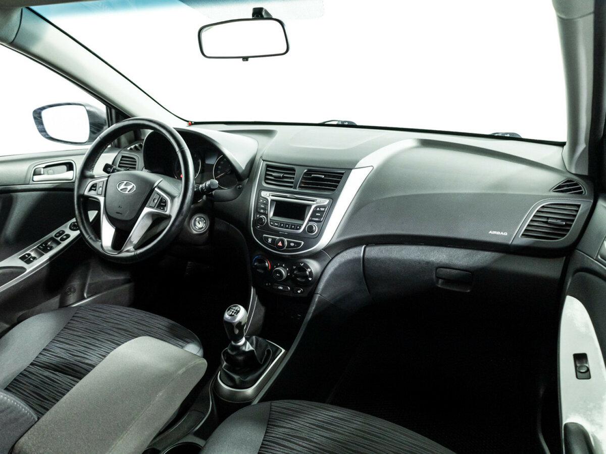 Hyundai Solaris 2015 года с пробегом. Фото: #8