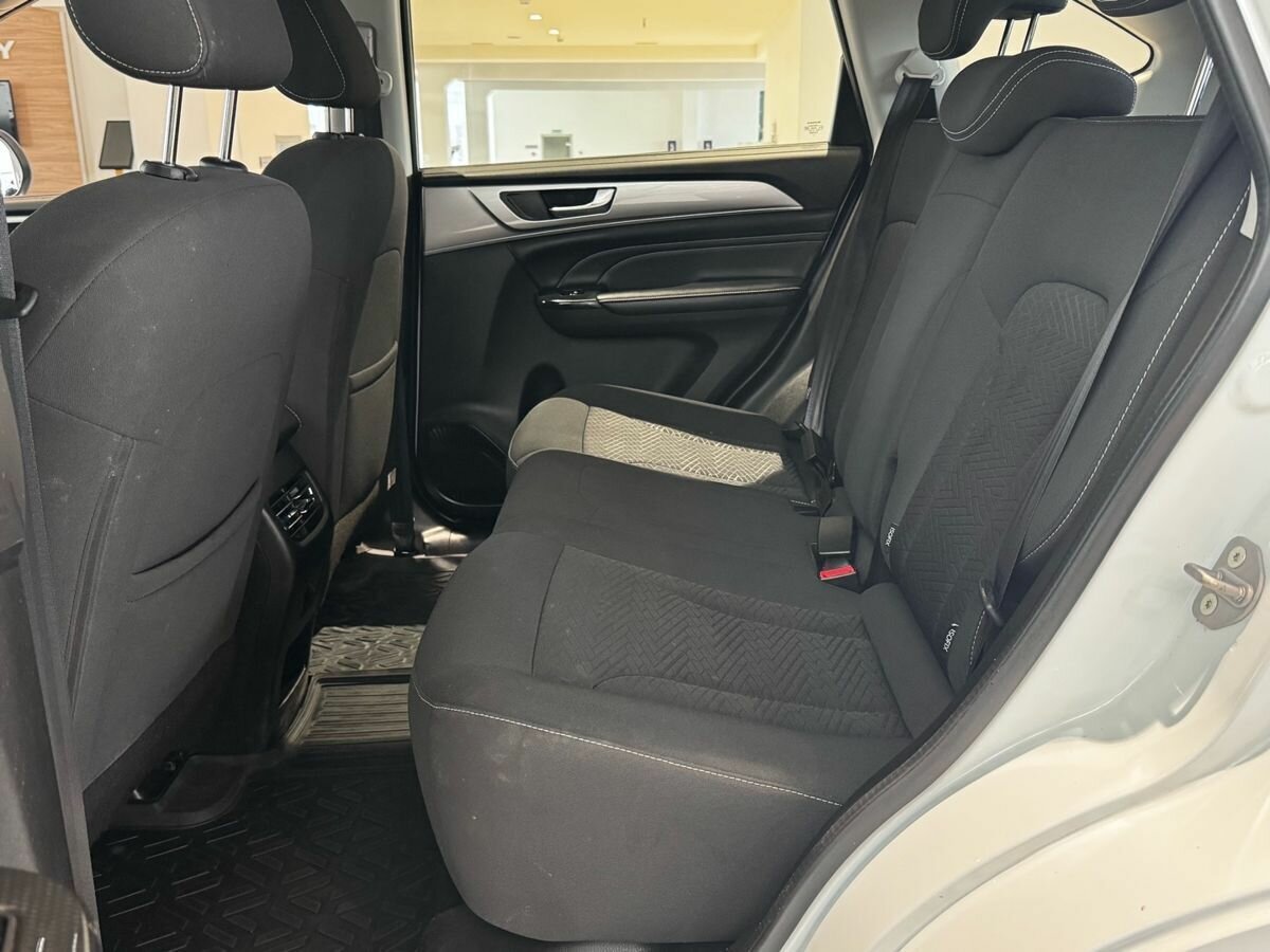 Haval M6 2024 года с пробегом. Фото: #28