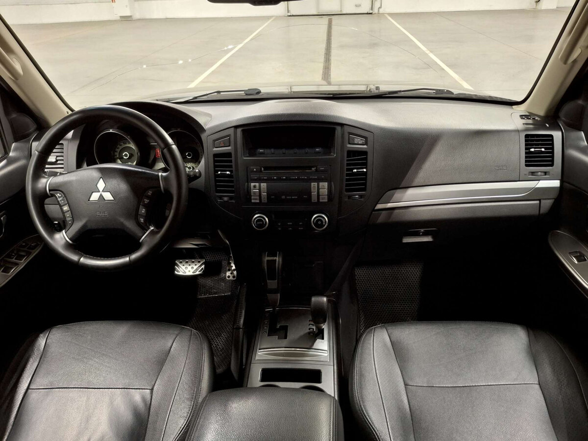 Mitsubishi Pajero 2012 года с пробегом. Фото: #13