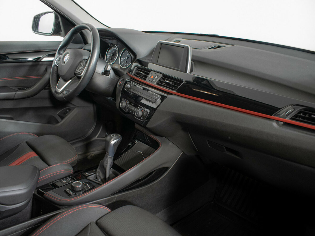 BMW X1 2017 года с пробегом. Фото: #8