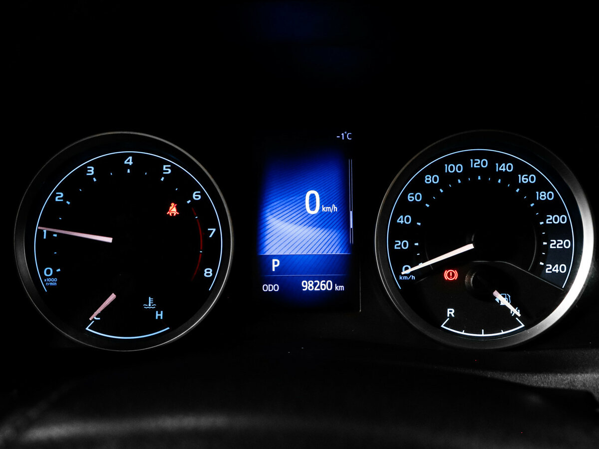 Toyota Corolla 2017 года с пробегом. Фото: #8