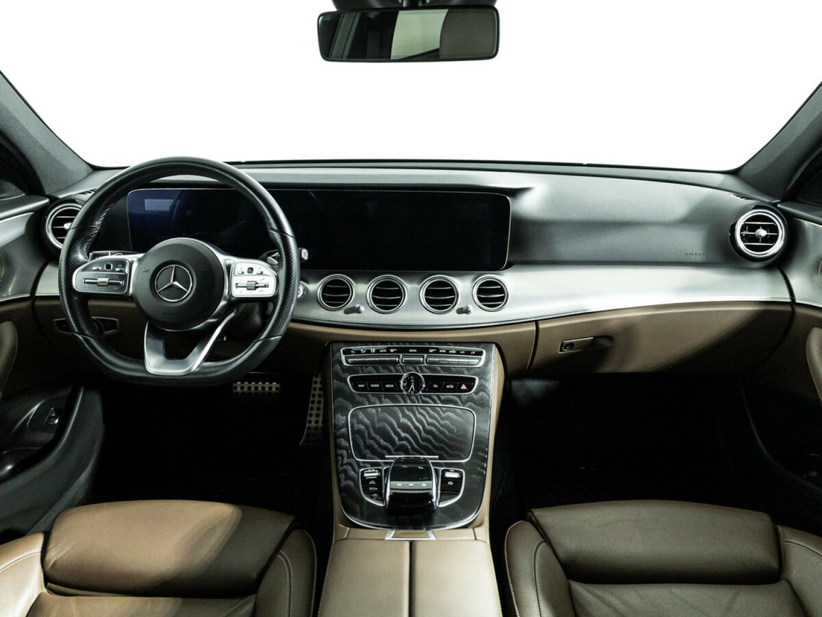 Mercedes-Benz E-Класс 2019 года с пробегом. Фото: #12