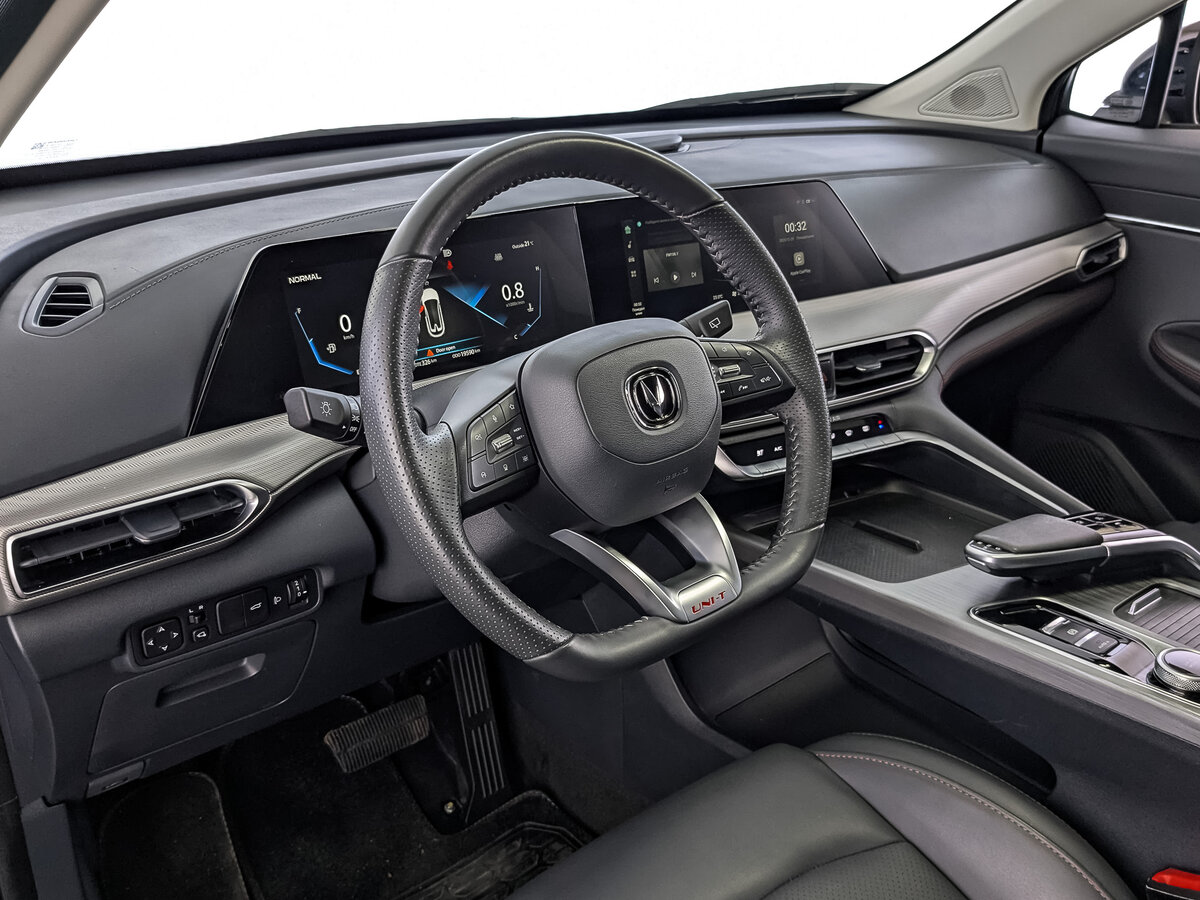 Б/У Чанган УНИ-Т 2023 года. Фото: #14