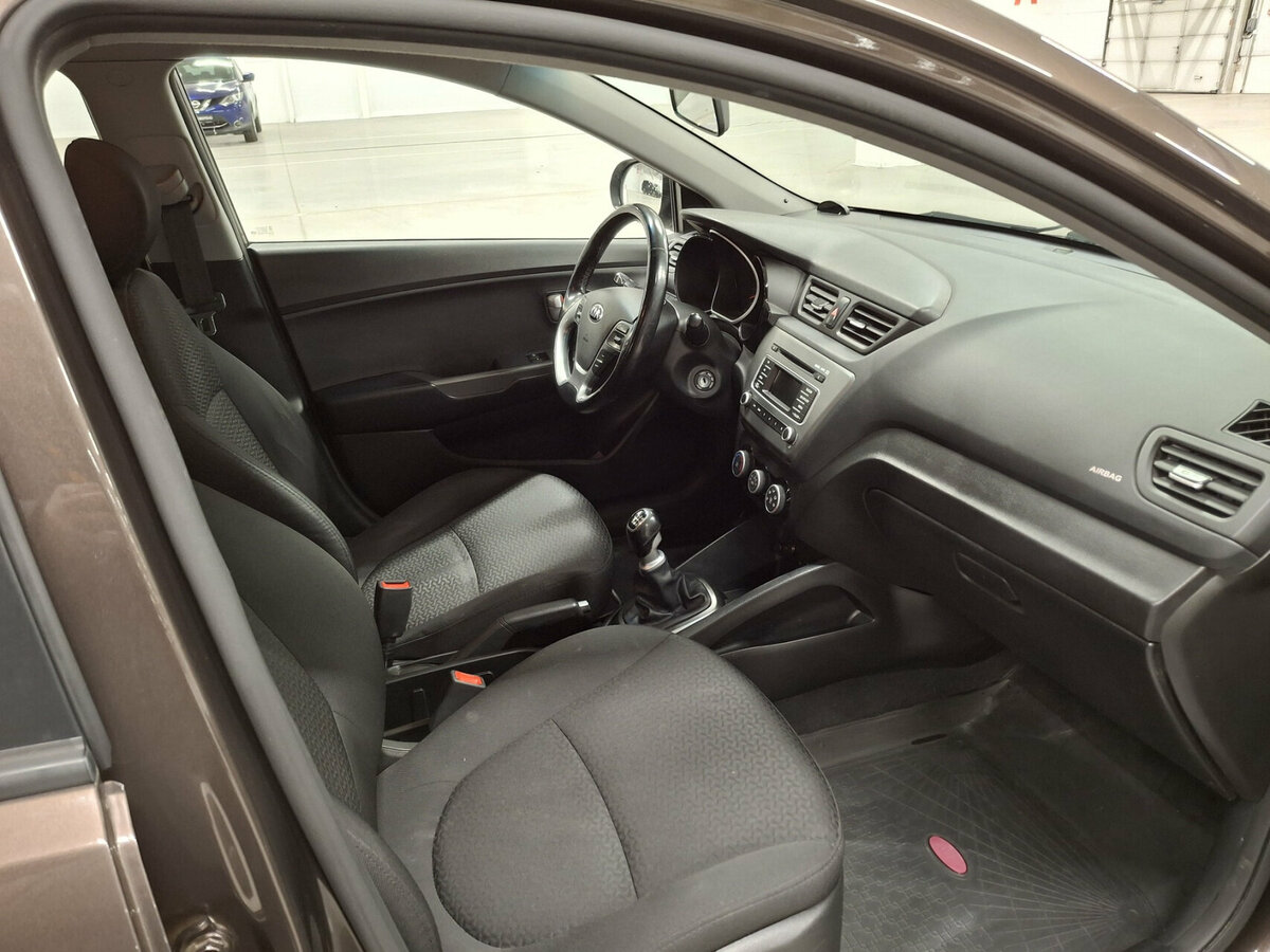 Kia Rio 2017 года с пробегом. Фото: #10