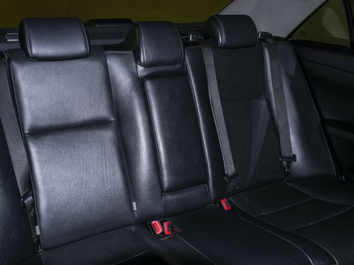 Toyota Camry 2012 года с пробегом. Фото: #12