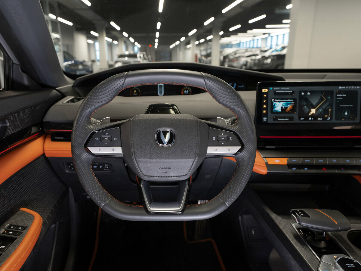 Б/У Чанган УНИ-В 2023 года. Фото: #10