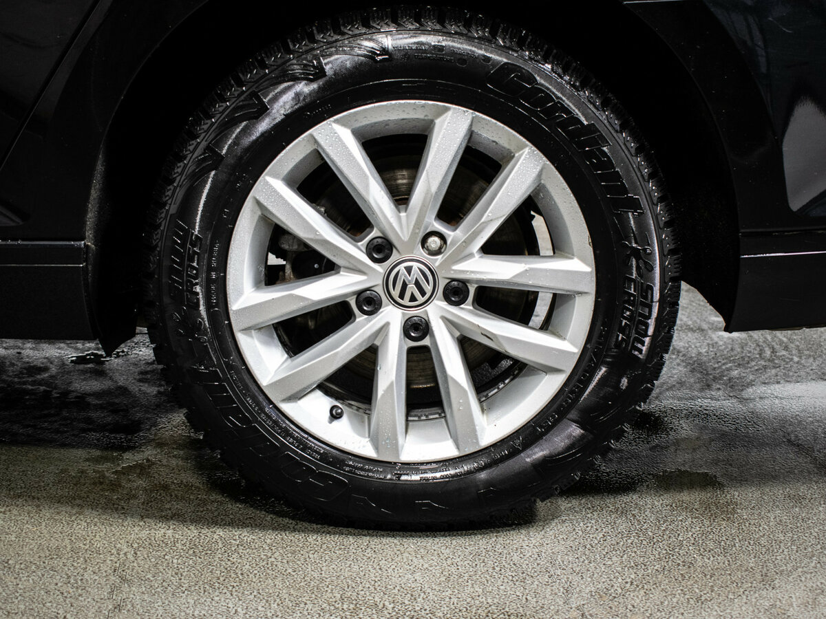 Volkswagen Passat 2017 года с пробегом. Фото: #17