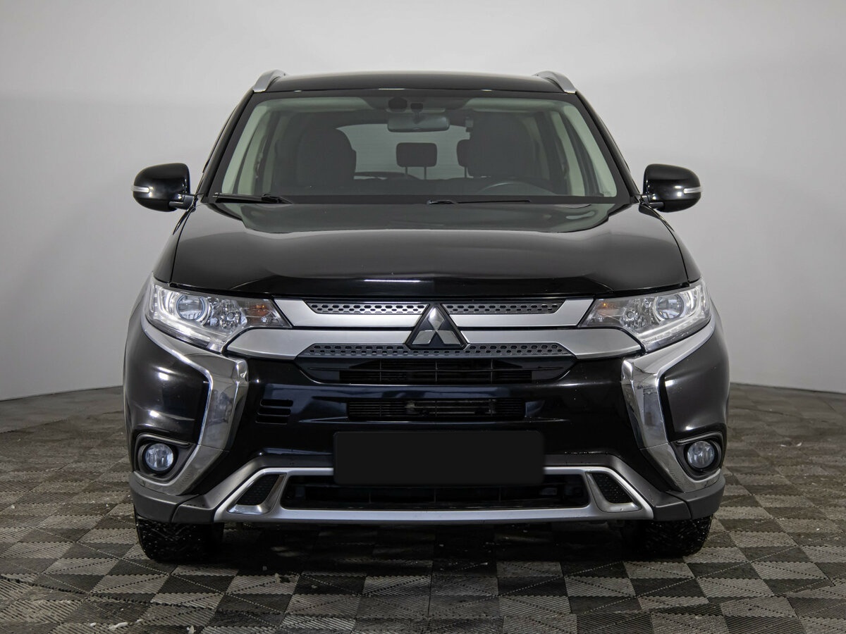 Mitsubishi Outlander 2020 года с пробегом. Фото: #1