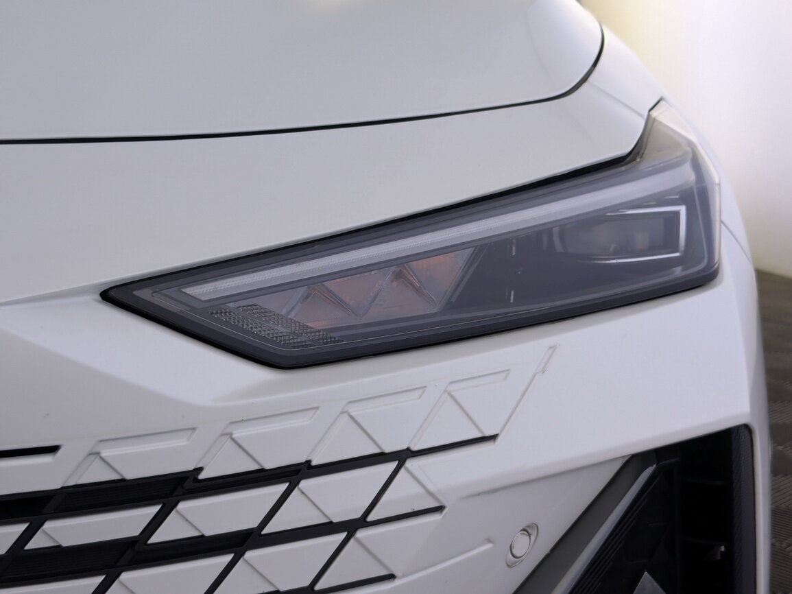 Changan UNI-V 2023 года с пробегом. Фото: #16